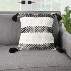 18"x18" Woven Loops Striped Square Throw Pillow With Tassels - Mina Victory -Decor Haven Store GUEST 9c88596a 50c2 4869 bc8c 070b81d527a6