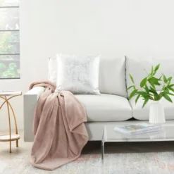 50"x70" Faux Fur Sheared Mink Reversible Throw Blanket - Mina Victory -Decor Haven Store GUEST d2ea9fb4 c0db 4d28 bf4a 9581655a9e09