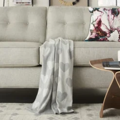 Mina Victory Plush Lines Metallic Hearts 30" X 40" Indoor Throw Blanket